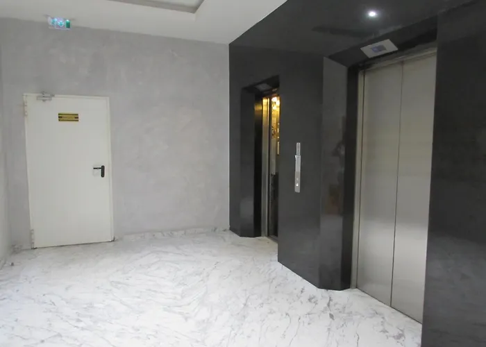 Apartment Modern Comfort Steps From Taksim *